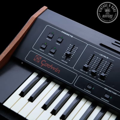 (Video) *Serviced* *Super Rare* Godwin Symphony SC849 MOD.849 Poly Synthesiser Analog Synth | Sisme Osimo Scalo an Italy | Vintage Italian Organ Polyphonic Synthesizer from the 1970s 70s | w/ Hardcase | Serial Nº 102106 | Similar to String Concert image 2