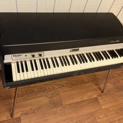 Rhodes MK I 73 keys (13) | Organ studio