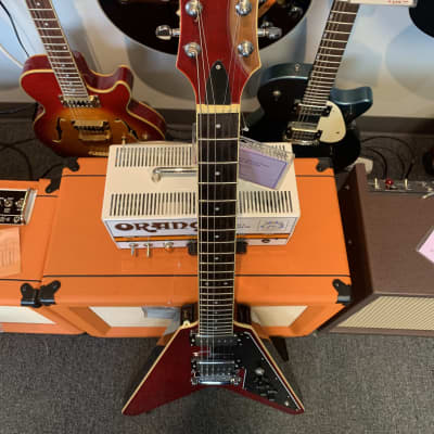 Pure Salem Bruiser Flying V - Red image 4
