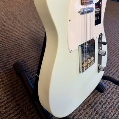 Fender AMERICAN PERFORMER TELECASTER® 2021 Satin Sonic Blue image 5