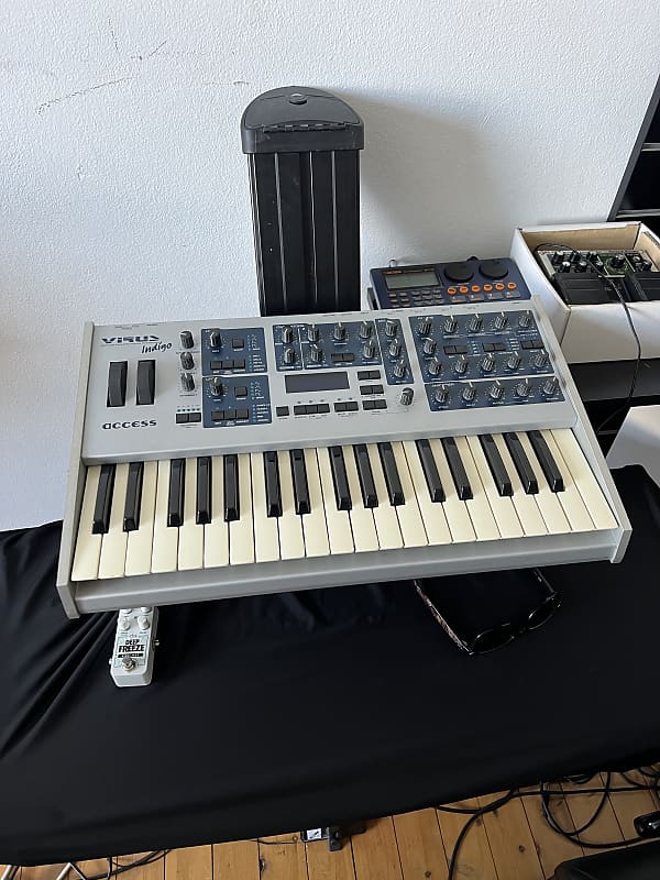 Access Virus Indigo 37-Key Digital Synthesizer | Reverb