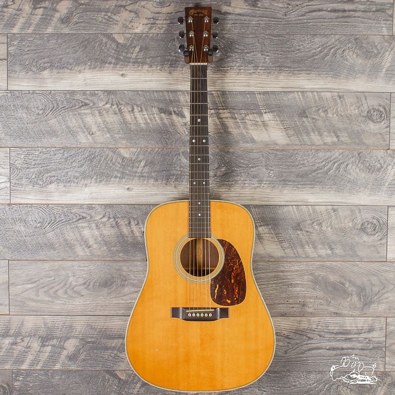 Martin Standard Series HD-28 1993 - 2004