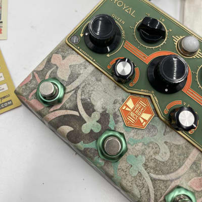SPRING STOCK UP// SUPER RARE CUSTOM PAINTED Beetronics Royal Jelly Overdrive / Fuzz image 7