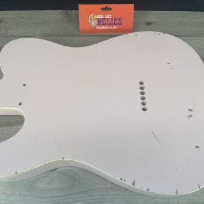 Real Life Relics Nitro 69 Thinline Tele® Telecaster® Body Double Bound Aged Shell Pink image 11