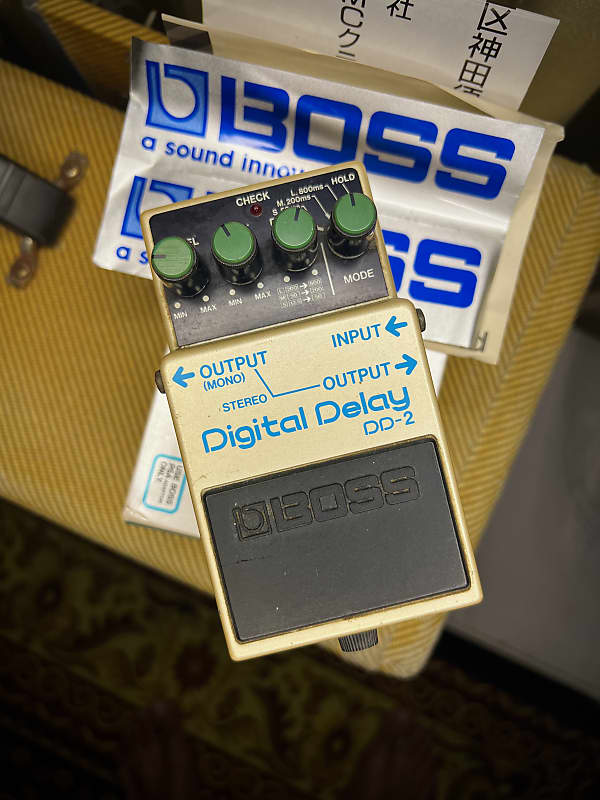 Boss DD-2