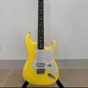 Fender Tom DeLonge Artist Series Signature Stratocaster 2022-2023 Graffiti Yellow