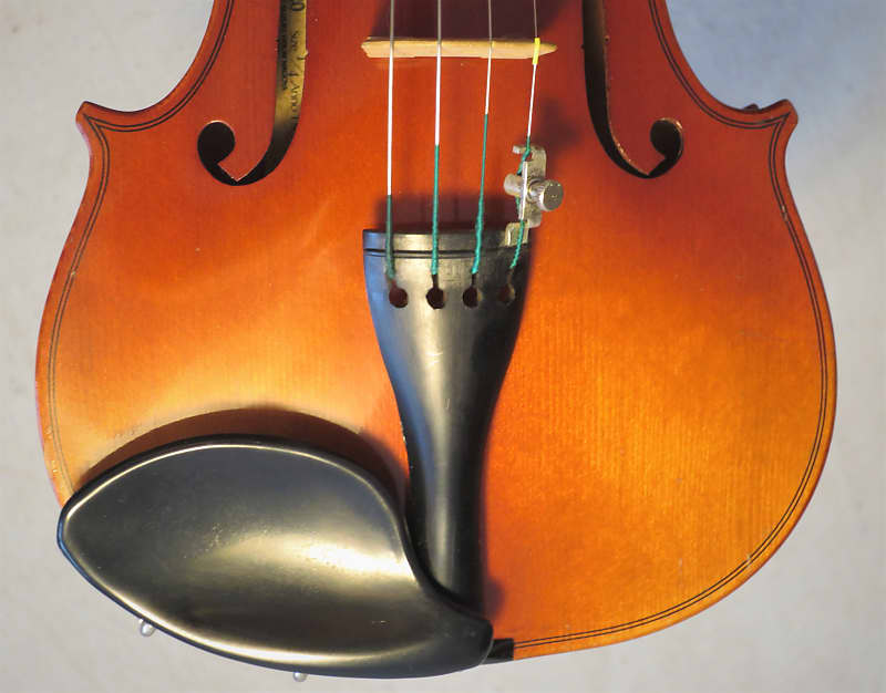 1/4 Size Suzuki Violin No. 220, Nagoya, Japan, 1994 - Full Outfit