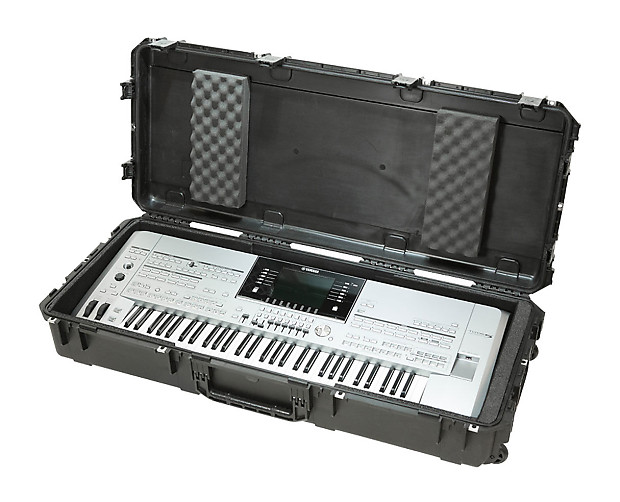 SKB 3i-4719-KBD iSeries Watertight 61-Note Keyboard Case with Wheels image 1