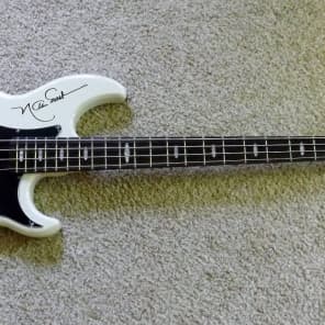 Yamaha BB1024X Vintage White | Reverb