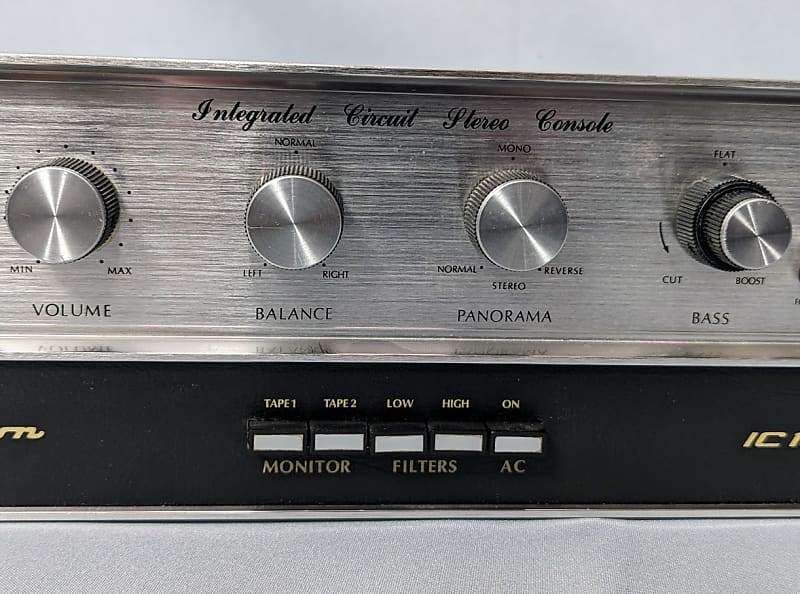 Crown IC-150 Preamplifier - Late 1970s - Silver | Reverb Crown IC-150 Preamplifier - Late 1970s - Silver | Reverb