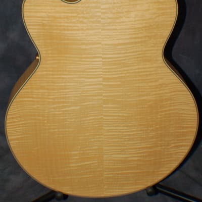 Immagine 2005 Ibanez Artcore Custom AF-105-NT-12-01 Jazz Archtop Flamey Maple Hard Shell Case - 10