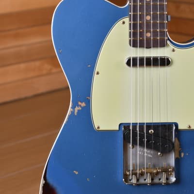 Fender Custom Shop Limited Edition '60 Telecaster Heavy Relic Aged Lake Placid Blue Over 3 Color Sunburst image 13