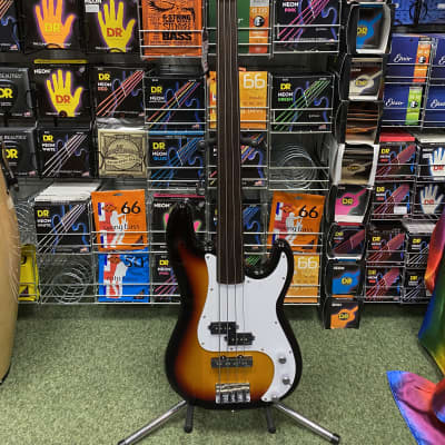 Revelation RPJ-77F Fretless bass in sunburst for sale