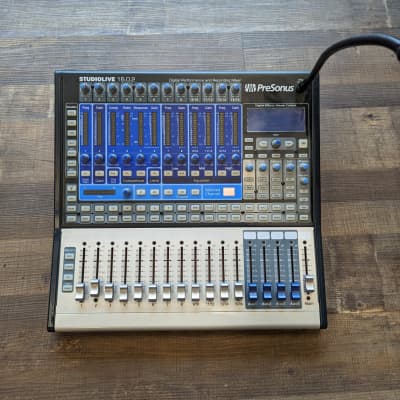 Presonus Studiolive 24.4.2 digital mixing console for repair-used 