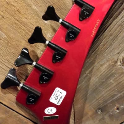 Kramer 650B Bass Guitar Aluminum Neck 1978 – Ish Guitars