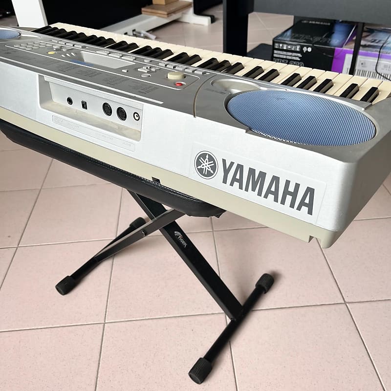 Yamaha PSR-275 | Reverb Canada