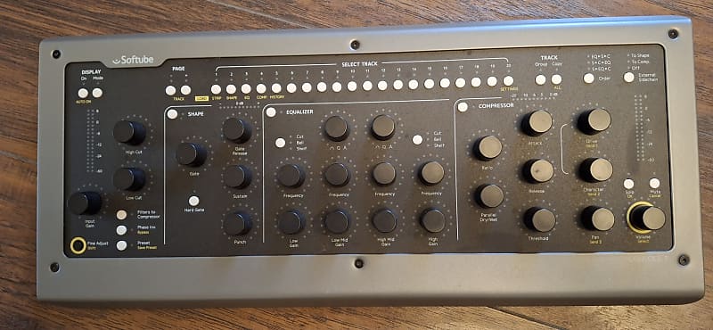 Softube Console 1 MKII Hardware/Software Mixer | Reverb Canada