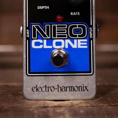 Electro-Harmonix Neo Clone Analog Chorus for sale