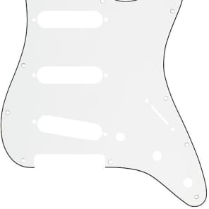 Fender Standard Stratocaster 11-Hole Pickguard image 3