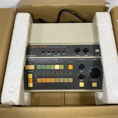 Roland CR-5000 Compu Rhythm Analog Drum Machine Vintage Partially Working.