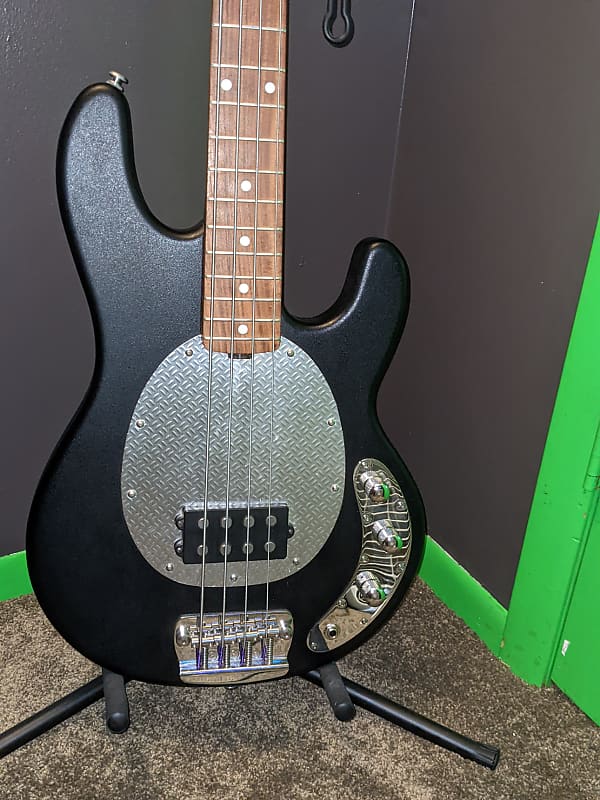 Musicman sub deals x02