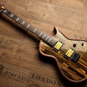 Tiger´s Eye top? I am not kidding you - this Chronos guitar has a real gemstone top! image 13