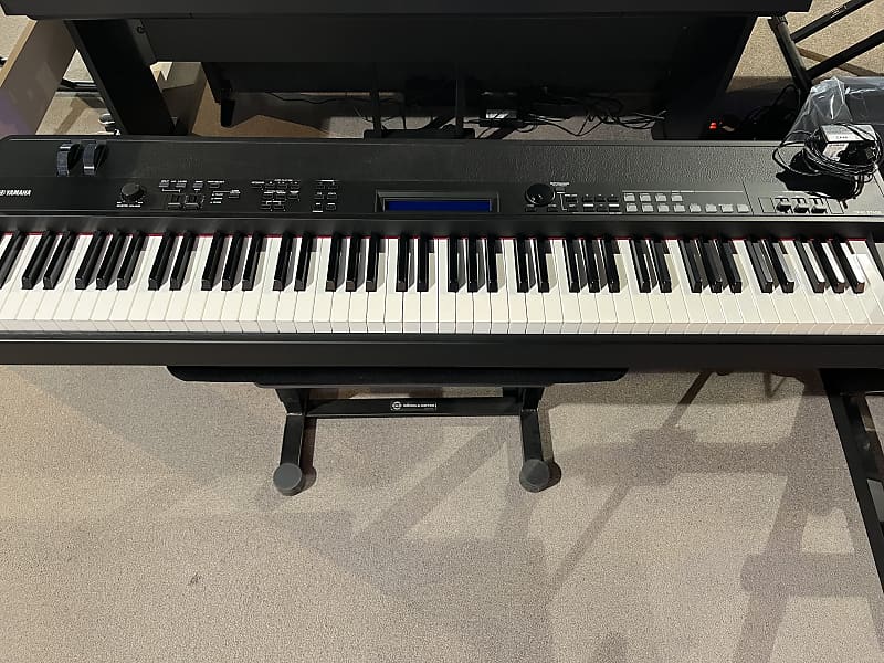 Yamaha CP40 88-key Graded Hammer Stage Piano | Reverb