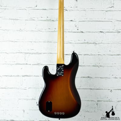 売れ筋がひ新作！ 名器 Fender Bass Precision Deluxe American ベース