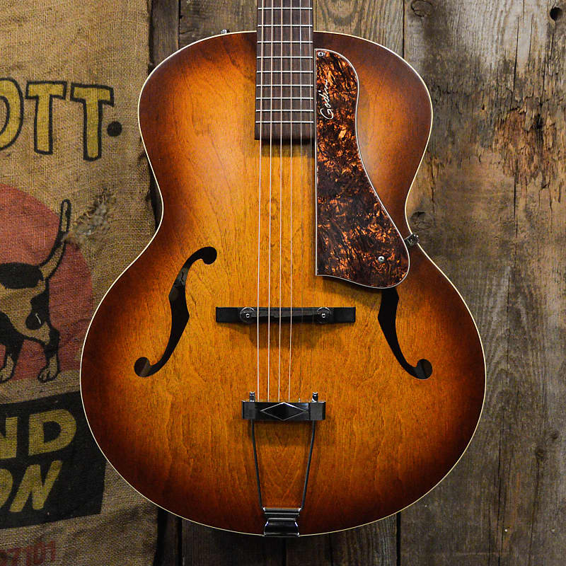 Godin 5th Avenue Archtop SG - Cognac Burst