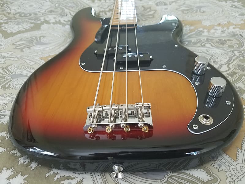 Fender Japan APJ-DMC（FBS）　2007〜2010製 Fender Japan APJ-DMC（FBS） 2007〜2010製 楽天市場】【早秋の