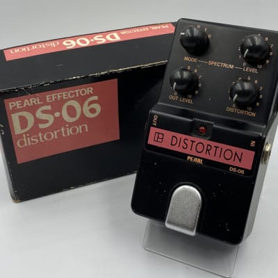 Pearl DS-06 Distortion '80s Vintage MIJ Guitar Effect Pedal Made in Japan w/Original Box and Documents image 1