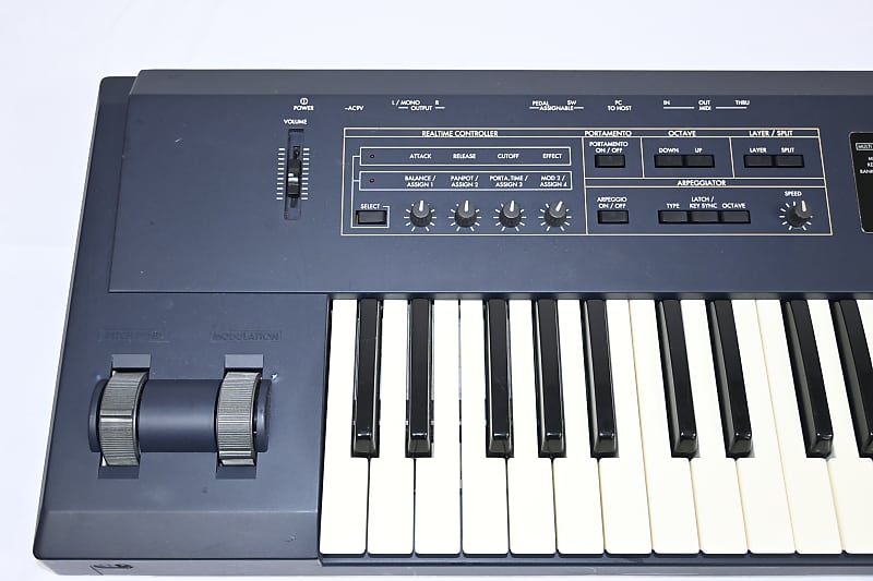 Korg N5EX - Lightweight 61 key Synth Workstation w/ Gigbag