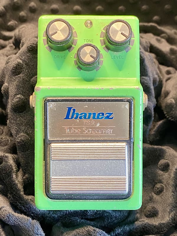 Ibanez TS9 Tube Screamer (Black Label) 1981 - 1982 - Green Ibanez TS9 Tube Screamer (Black Label) 1981 - 1982 - Green
