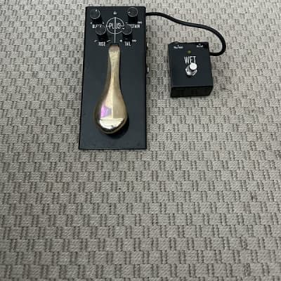 Gamechanger Audio Plus Sustain Pedal with Footswitch | Reverb