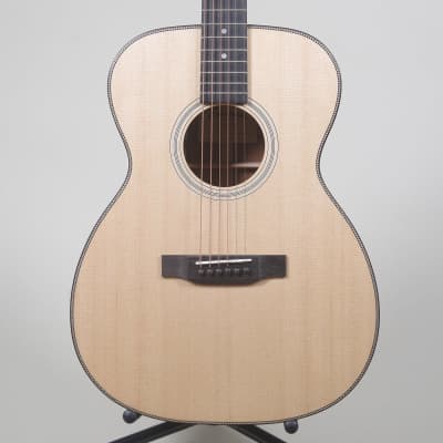 Eastman E3OME Acoustic Guitar image 3