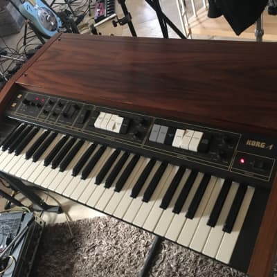 Vintage Korg Lambda ES-50 in Good conditions
