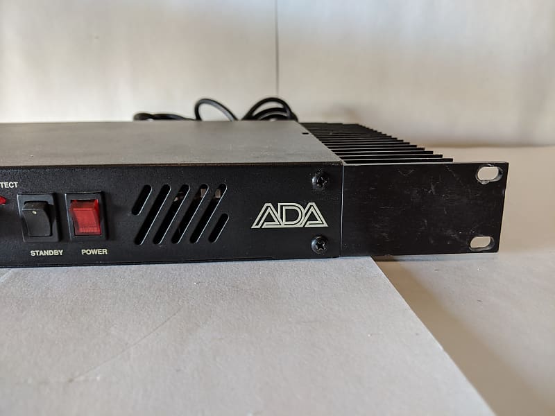 その他 ADA Microtube 200 その他 ADA Microtube 200 ADA MicroTube 200 Black 200 Watt Tube