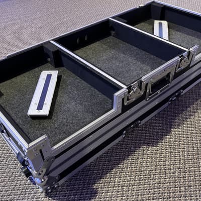 Extra Deep DJ Flight Coffin Case with Wheels for 12" Format Mixers (DJM) and 2 CD Digital Media Players (CDJ) (1 Owner, "Bedroom DJ", Very Good Quality) image 1