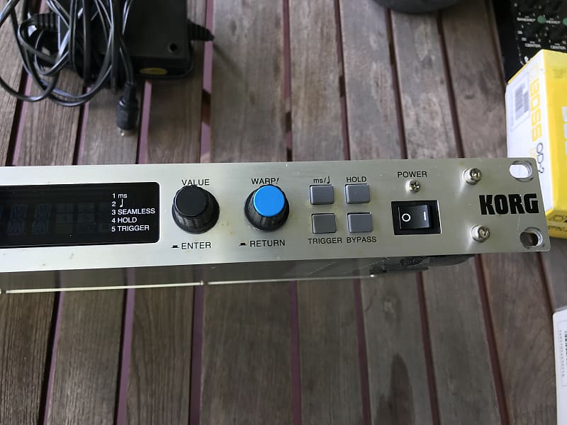 ギター KORG DL8000R Digital MultiTap Delay 1998-01-korgdl8000-1-Kygf.