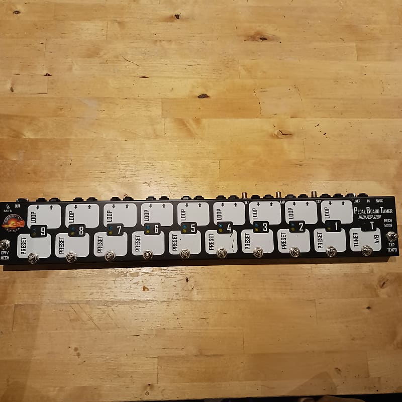 Cusack Music Pedalboard Tamer 9 2010s Black/White Reverb UK