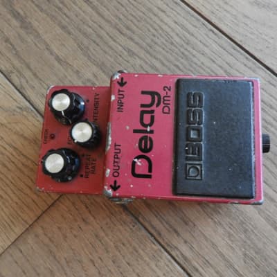 Boss DM-2 Delay Pedal | Reverb
