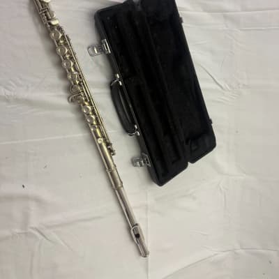アームストロング　フルート　USA 104 Armstrong 104 Student Model Closed-Hole Flute | Reverb