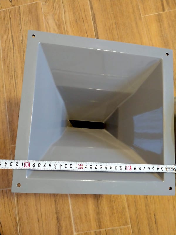 ALTEC MRⅡ 564 マンダレーホーン ペアー 金属とガラスの日々 Stereo Cameraと真空管: ALTEC MRII 564 ホーン