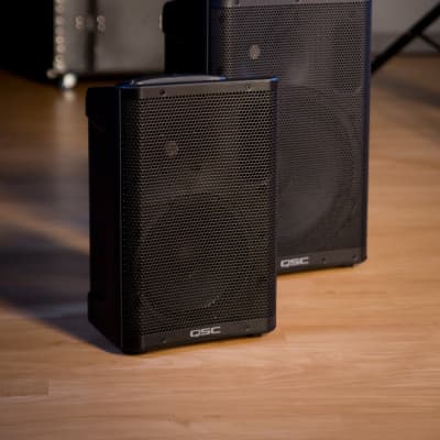 QSC CP12 Powered Speaker image 10