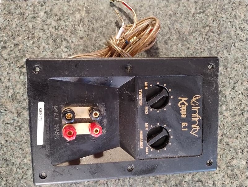 Single Infinity Kappa 6.1 crossover1 in excellent condition - 1980&#039;s  			