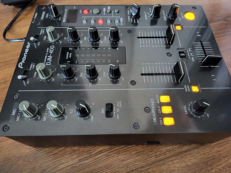 Pioneer DJ DJM-400 Professional DJ Mixer with On-board Effects