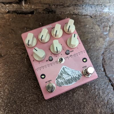 AC Noises RESPIRA Shimmer Reverb + Multimode LFO Tremolo, Special Edition Pink image 3