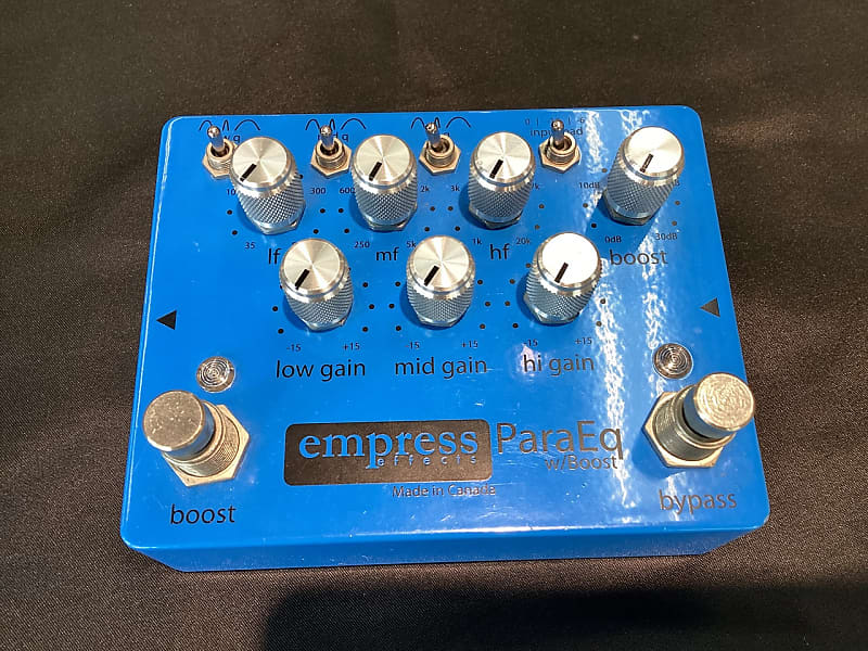 Empress effects ParaEq with Boost小さなつまみ細工ツリーポインセチア