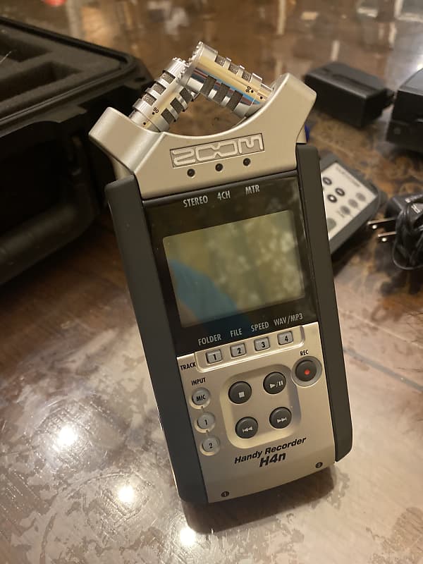 Zoom H4n PRO Handy Digital Multitrack Recorder 2010s - Silver / Black image 1