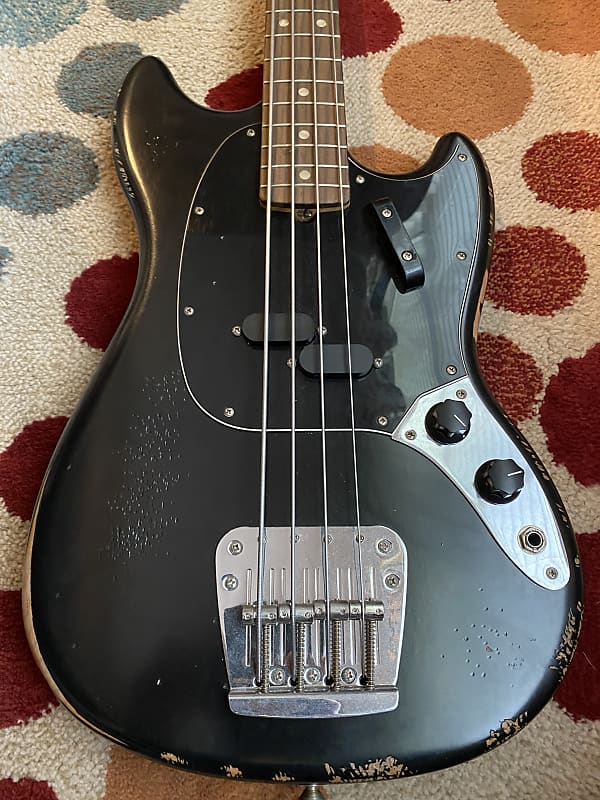 Fender JMJ Road Worn Mustang Bass Black image 1